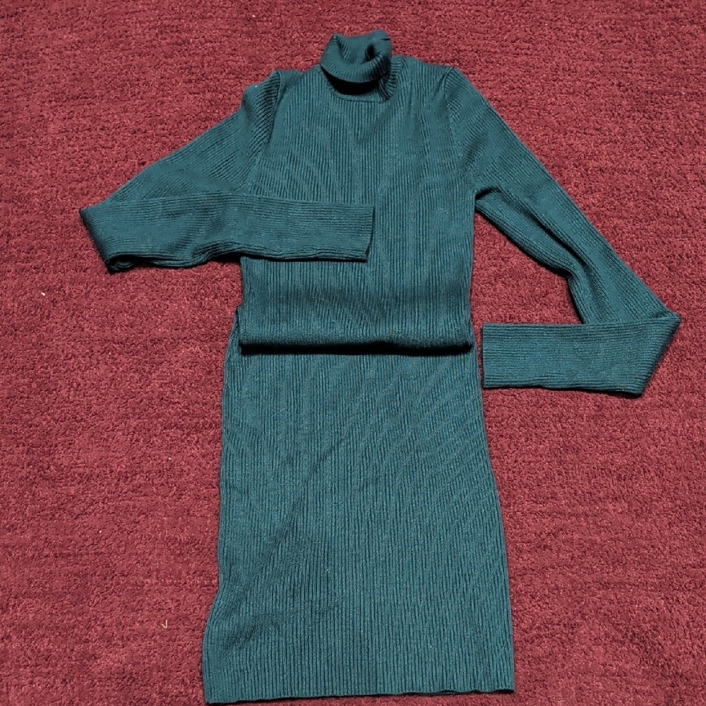 Derek Heart Green Ribbed Turtleneck Dress
